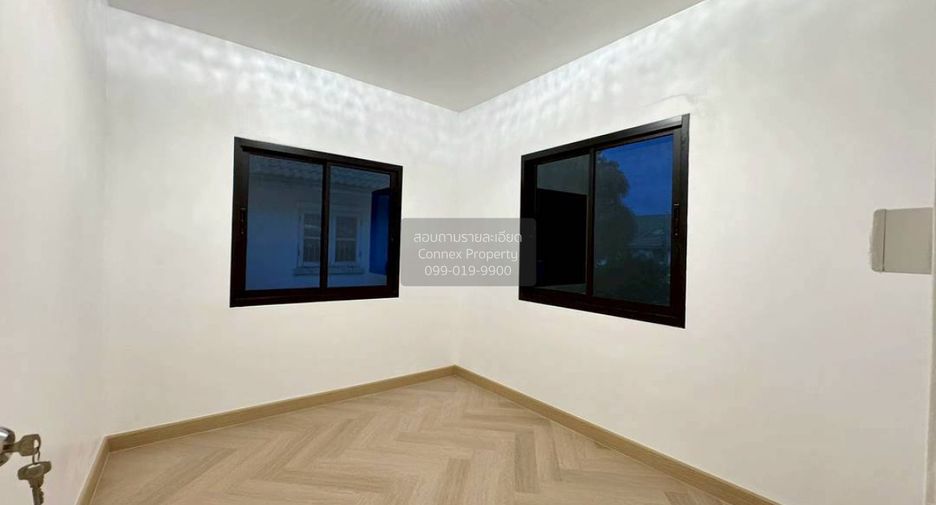 Casa adosada en venta de 4 habitaciones en Bang Yai, Nonthaburi