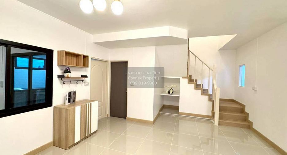 Casa adosada en venta de 4 habitaciones en Bang Yai, Nonthaburi