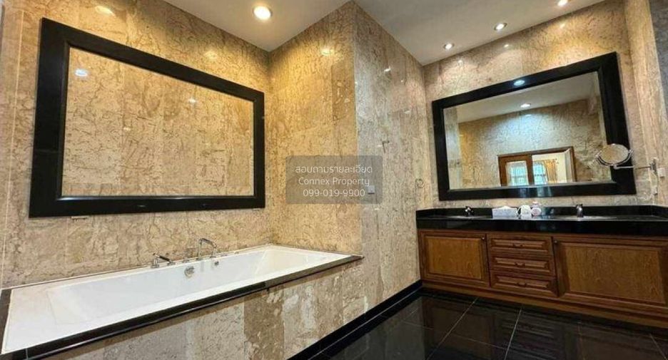 For sale 3 bedrooms house in Sattahip, Chonburi
