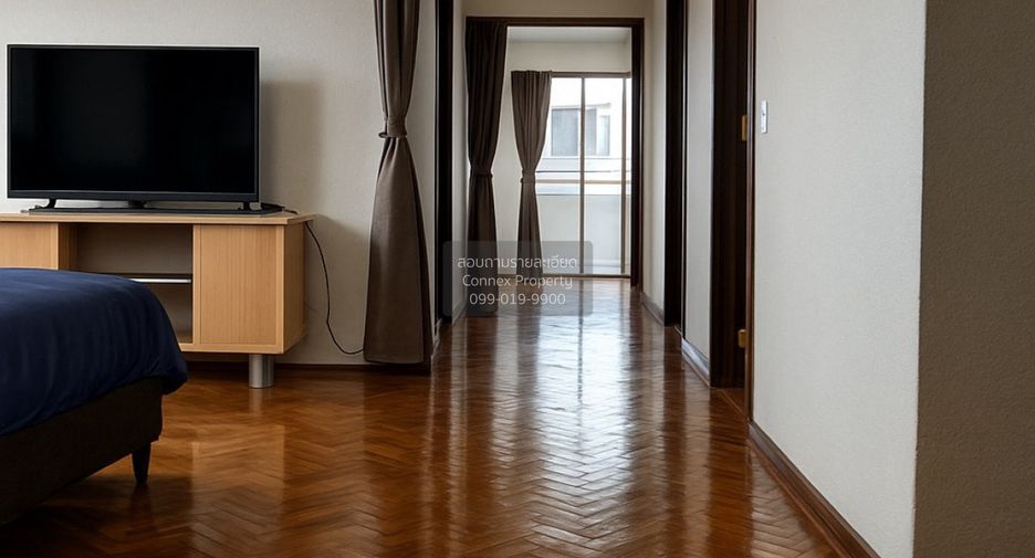 For sale 2 bedrooms condo in Watthana, Bangkok