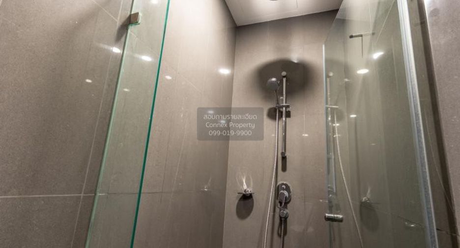 For sale 2 bedrooms condo in Bang Rak, Bangkok