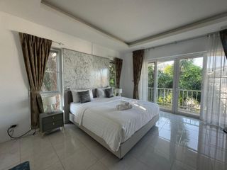 À louer 2 chambres maison de ville à Mueang Phuket, Phuket