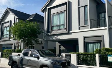 出售 2 卧室 独立屋 在 Mueang Rayong, Rayong