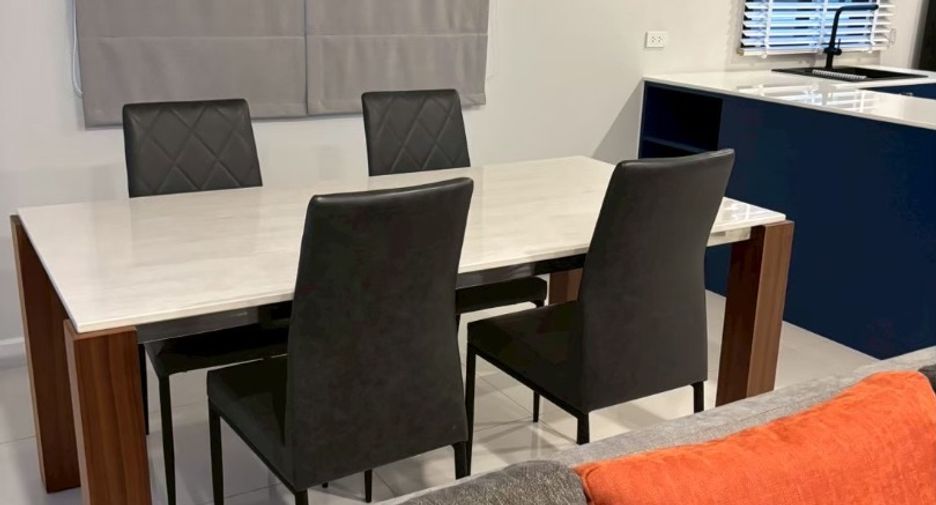 出售 2 卧室 独立屋 在 Mueang Rayong, Rayong