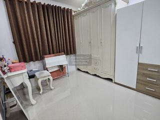 For sale 4 bedrooms townhouse in Bang Bua Thong, Nonthaburi