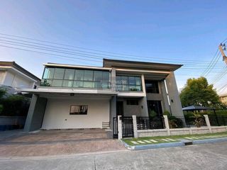 For sale 8 bedrooms house in Prawet, Bangkok