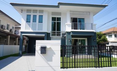 Haus zum Kauf mit 3 Zimmer in Thanyaburi, Pathum Thani