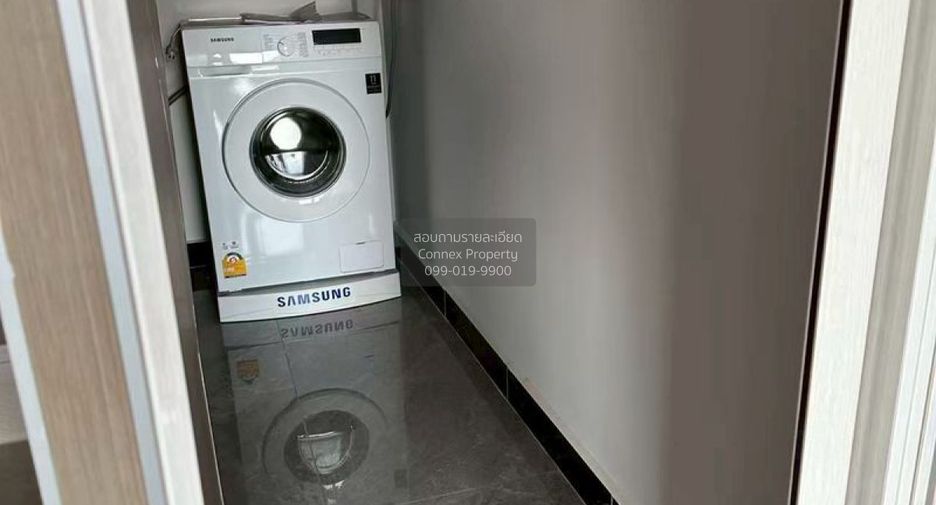 À vendre 3 chambres condo à Huai Khwang, Bangkok