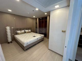 For sale 3 bedrooms condo in Huai Khwang, Bangkok
