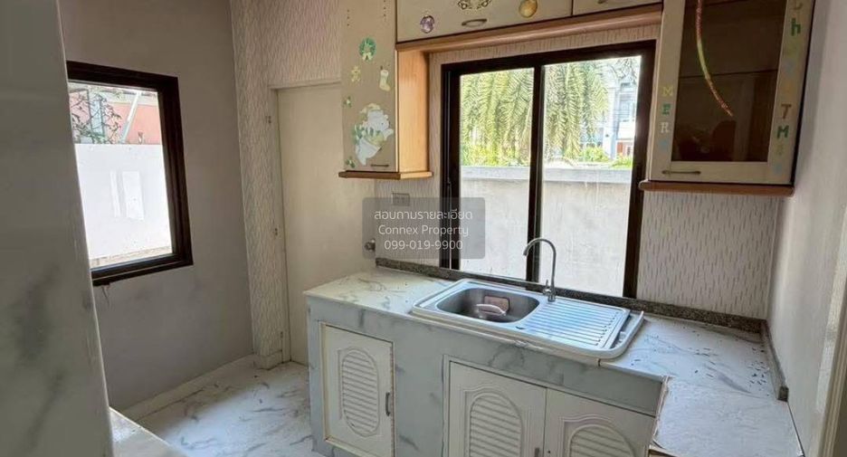 À vendre 4 chambres maison à Phra Samut Chedi, Samut Prakan
