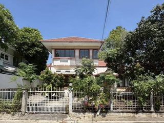 À vendre 4 chambres maison à Phra Samut Chedi, Samut Prakan