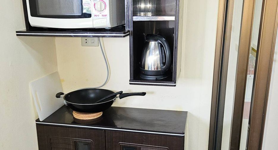 For rent 2 bedrooms apartment in Suan Luang, Bangkok