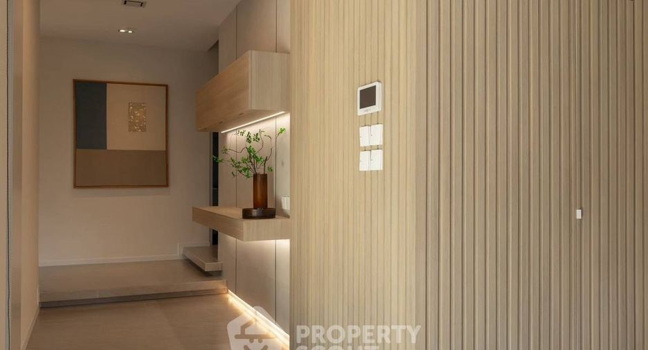 For rent 4 bedrooms house in Saphan Sung, Bangkok
