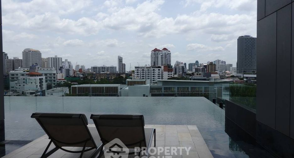 À louer 1 chambre condo à Khlong Toei, Bangkok