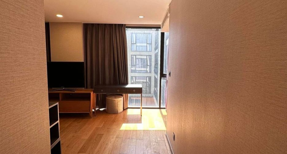 Condo en alquiler de 2 habitaciones en Pathum Wan, Bangkok