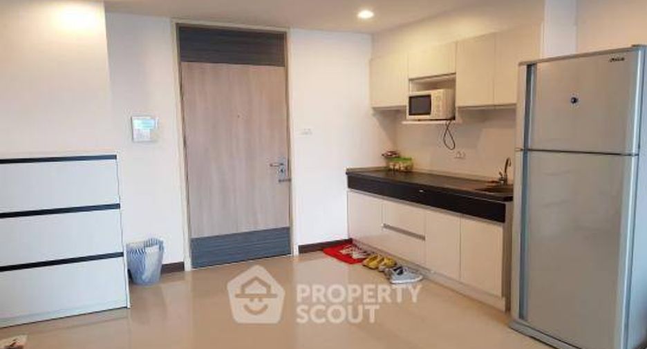 For rent 1 bed condo in Ratchathewi, Bangkok