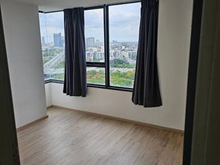 Wohnung zur Miete mit 1 Zimmer in Suan Luang, Bangkok