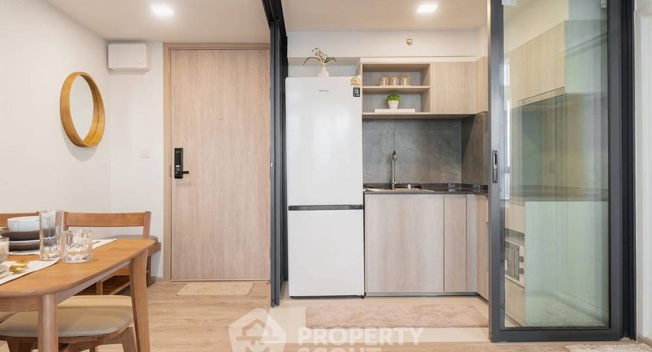 For rent 2 bedrooms condo in Watthana, Bangkok