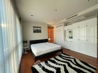For rent 2 bedrooms condo in Pathum Wan, Bangkok