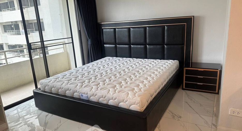 Wohnung zur Miete mit 2 Zimmer in Khlong Toei, Bangkok