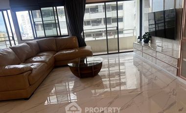 Wohnung zur Miete mit 2 Zimmer in Khlong Toei, Bangkok