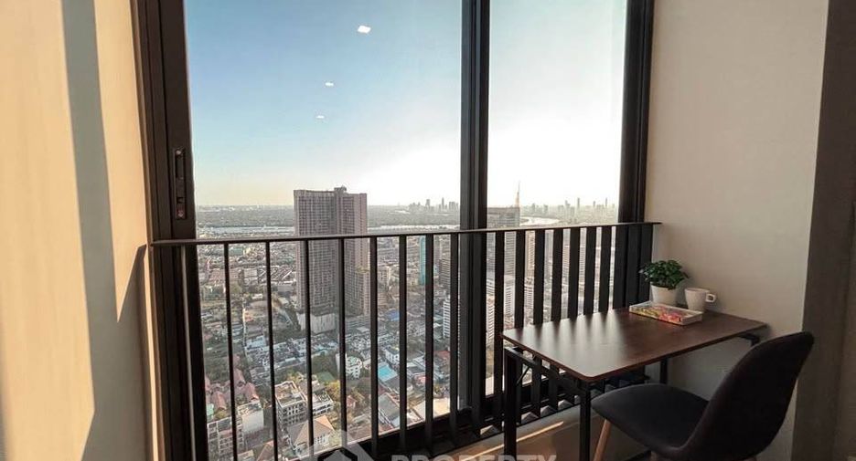 For rent 1 bed condo in Khlong Toei, Bangkok