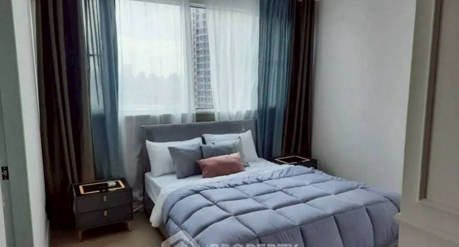 À louer 3 chambres condo à Khlong Toei, Bangkok