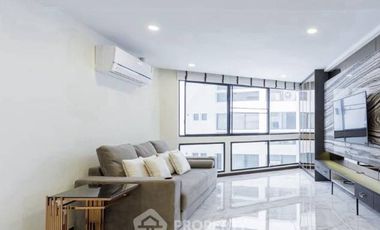 For rent 3 bedrooms condo in Khlong Toei, Bangkok