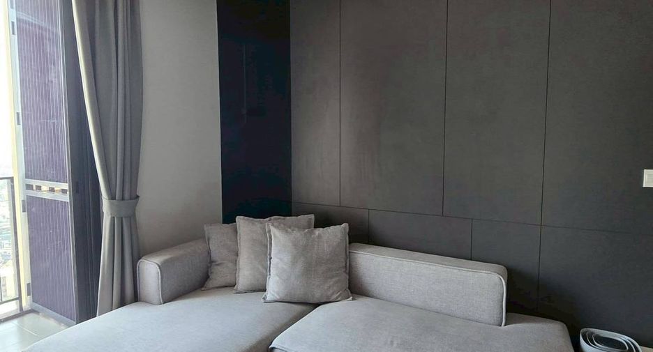 Condo en alquiler de 2 habitaciones en Khlong Toei, Bangkok