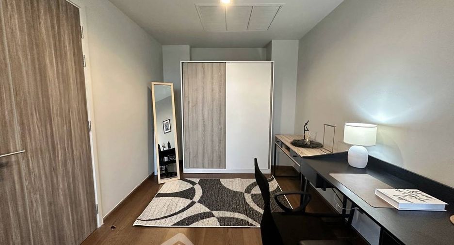 Wohnung zur Miete mit 2 Zimmer in Khlong Toei, Bangkok