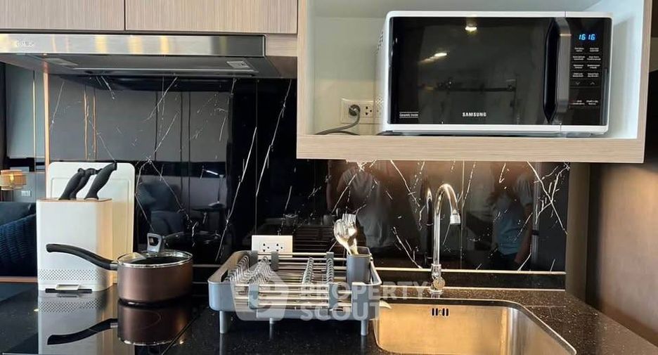 For rent 1 bed condo in Pratumnak, Pattaya