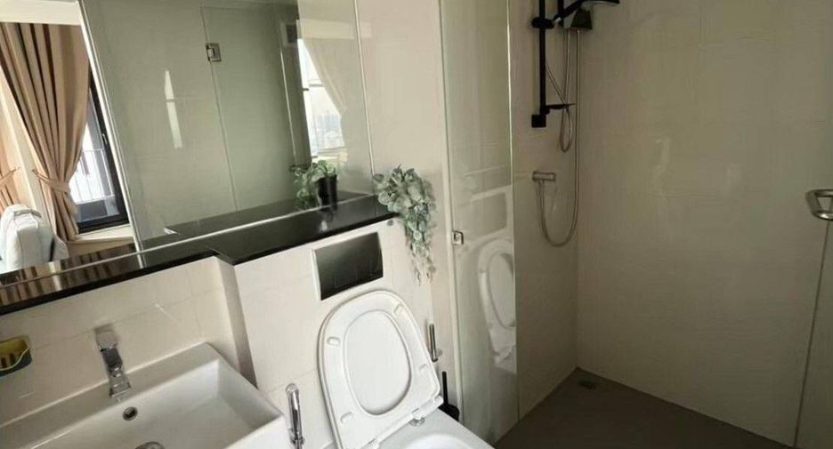 Condo en alquiler de 1 habitaciones en Sathon, Bangkok