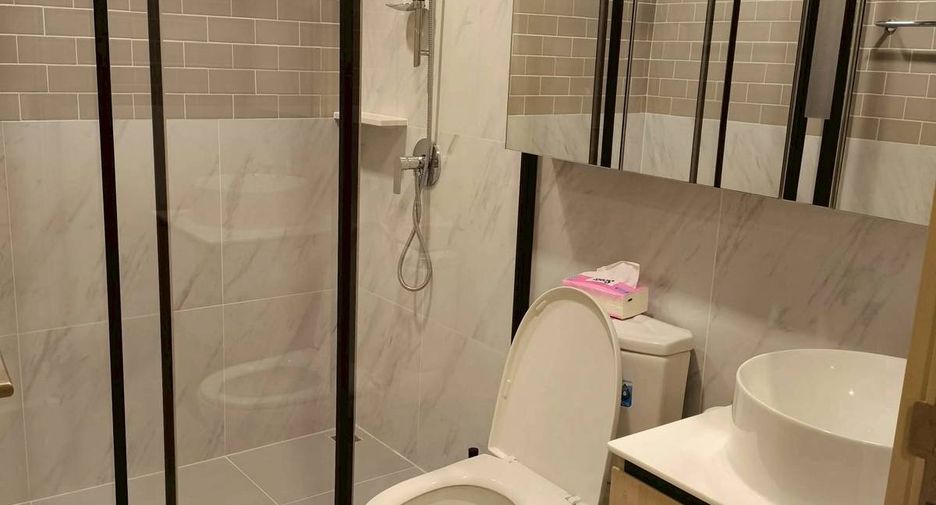 For rent 1 bed condo in Ratchathewi, Bangkok
