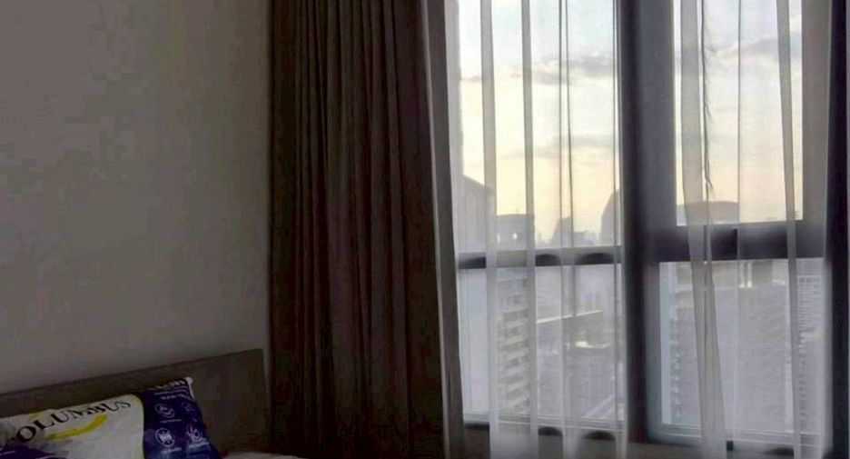 For rent 2 bedrooms condo in Watthana, Bangkok