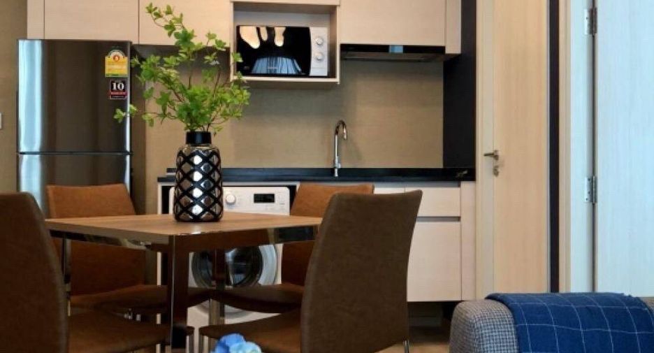 Wohnung zur Miete mit 2 Zimmer in Huai Khwang, Bangkok