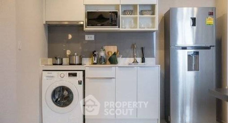 Condo en alquiler de 2 habitaciones en Bang Na, Bangkok