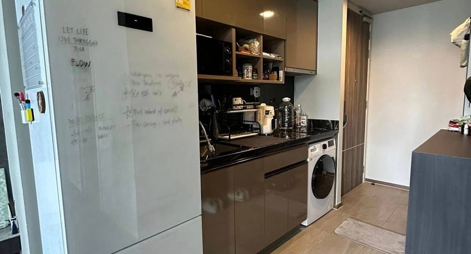 Wohnung zur Miete mit 1 Zimmer in Khlong Toei, Bangkok