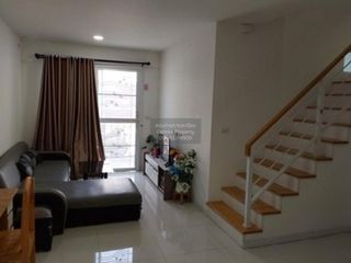 For sale 3 bedrooms townhouse in Mueang Samut Prakan, Samut Prakan