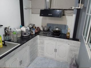 For sale 3 bedrooms townhouse in Mueang Samut Prakan, Samut Prakan