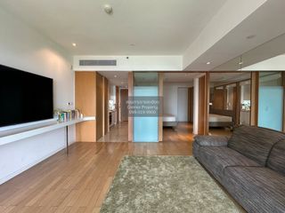 For sale 1 bed condo in Yan Nawa, Bangkok