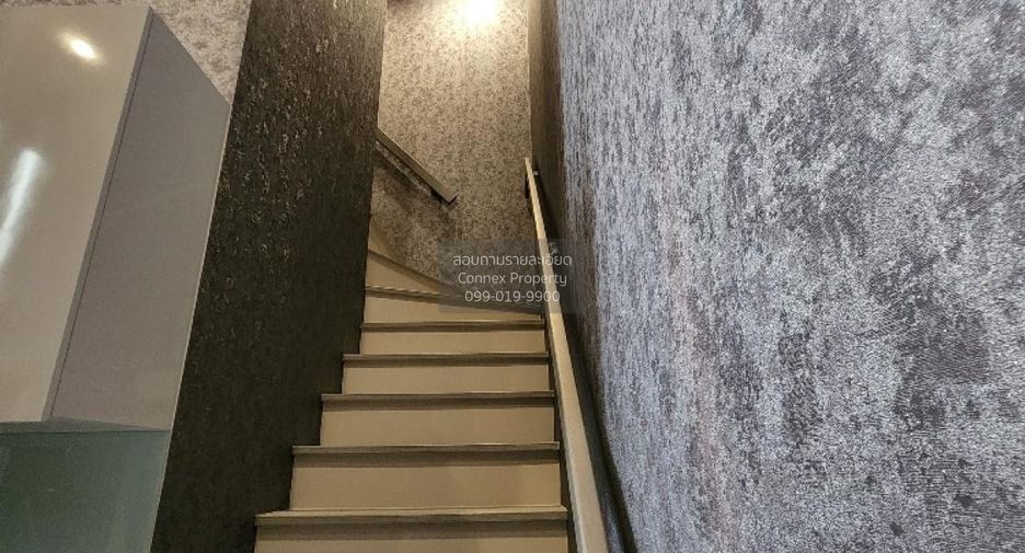 For sale 1 bed condo in Phra Khanong, Bangkok