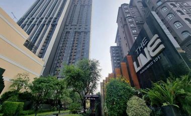 Продажа 1 кровать кондо в Пхра Кханонг, Бангкок