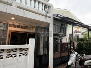 For sale 4 bedrooms house in Bang Khae, Bangkok