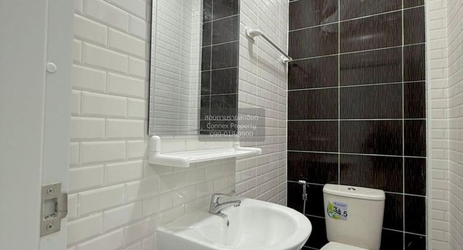 For sale 2 bedrooms townhouse in Pak Kret, Nonthaburi