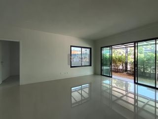 For sale 4 bedrooms house in Bang Bo, Samut Prakan