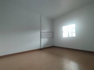 For sale 3 bedrooms townhouse in Mueang Samut Prakan, Samut Prakan