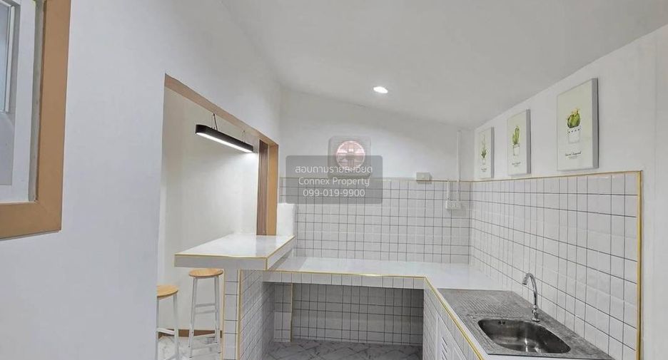 For sale 2 bedrooms townhouse in Sai Noi, Nonthaburi