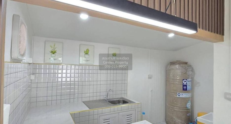 For sale 2 bedrooms townhouse in Sai Noi, Nonthaburi
