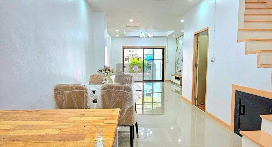 For sale 2 bedrooms townhouse in Bang Bua Thong, Nonthaburi