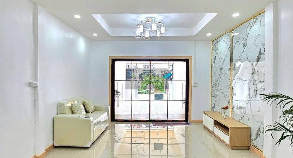 For sale 2 bedrooms townhouse in Bang Bua Thong, Nonthaburi
